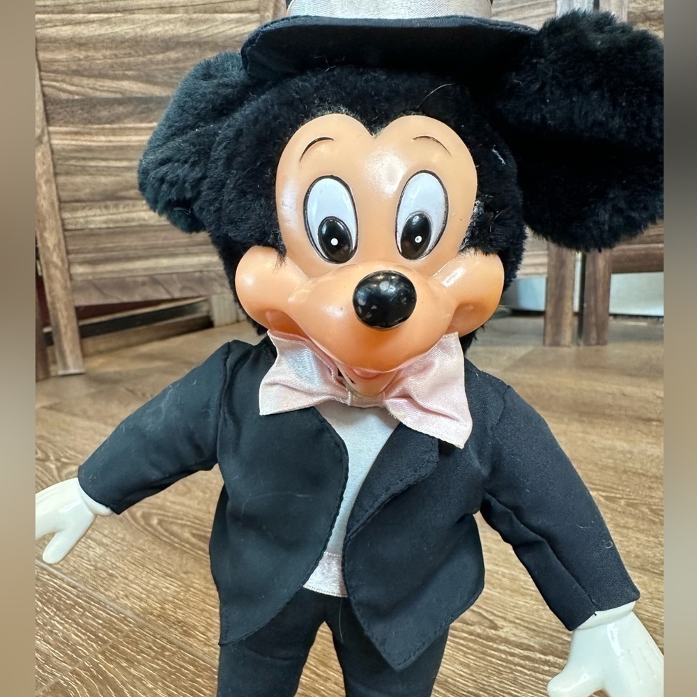 Vintage Walt Disney Co Applause Mickey Mouse Groom Plush - Picture 2 of 11